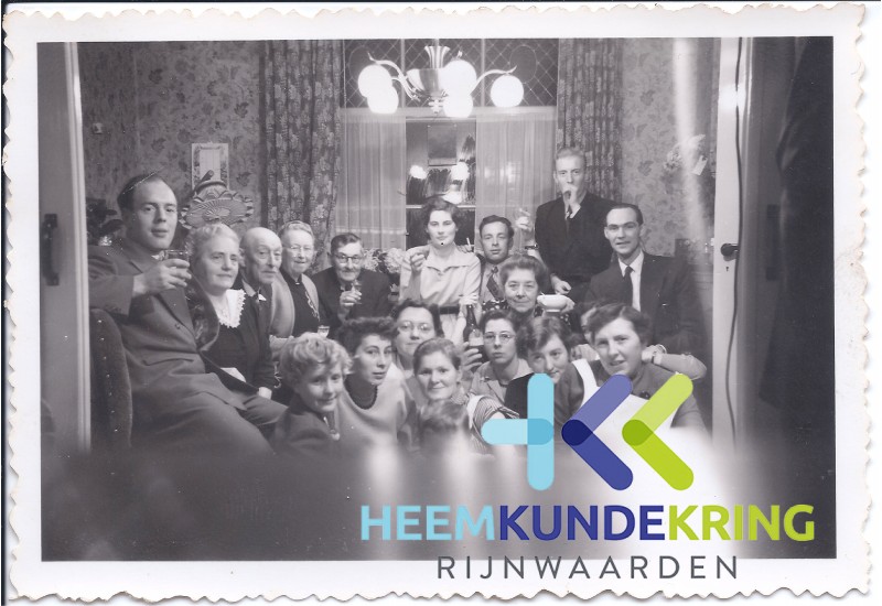 Dina Damen Coll. HKR F000001
